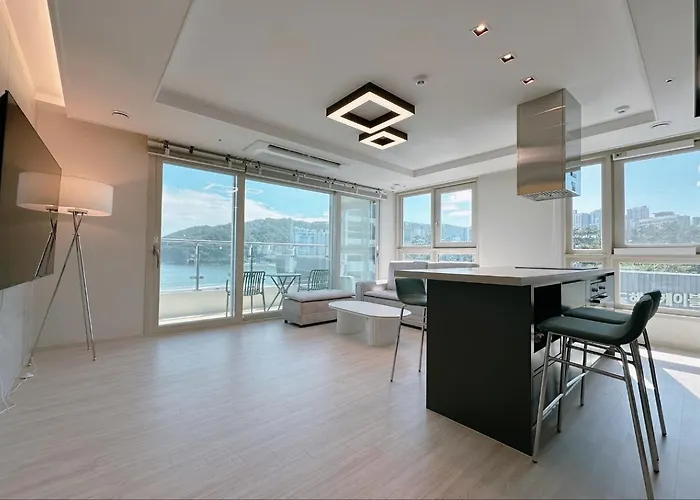 The First Ocean Songdo 公寓 *