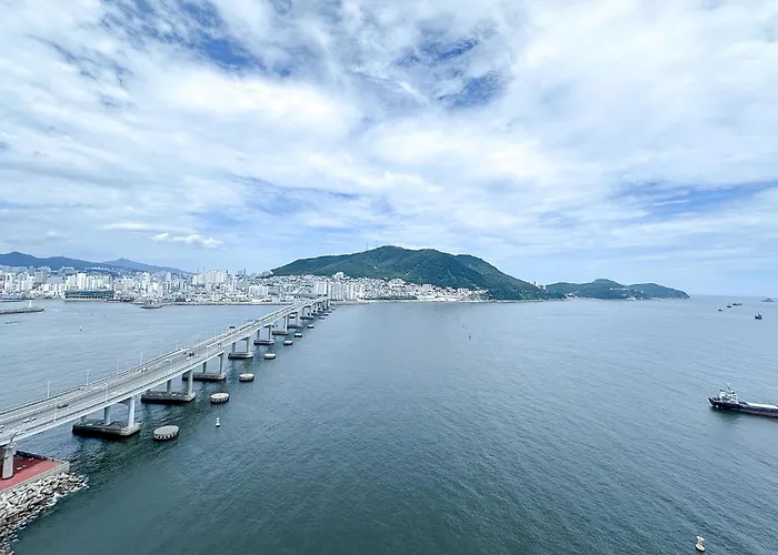 公寓 The First Ocean Songdo 釜山