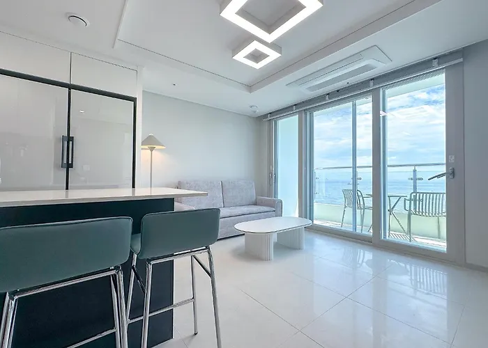 The First Ocean Songdo 公寓 *